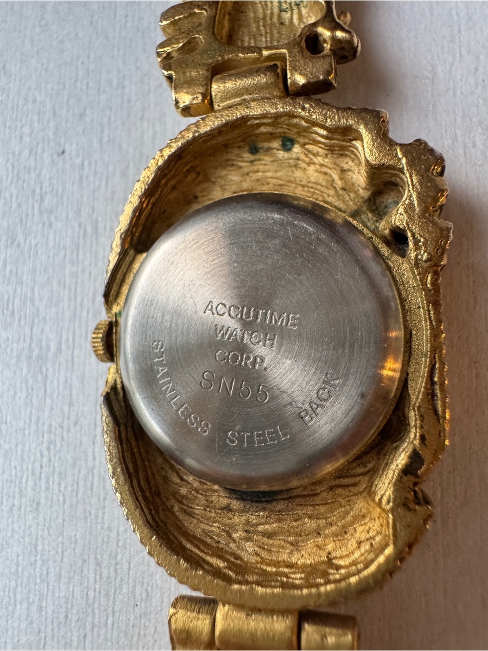Noah's Arc MOP Ladies Gold Tone Watch Animal Link Band - Picture 4 of 8